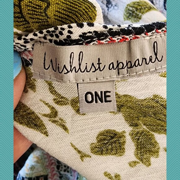 Wishlist Apparel Floral Patchwork Beach Cover Wrap - Picture 4 of 4